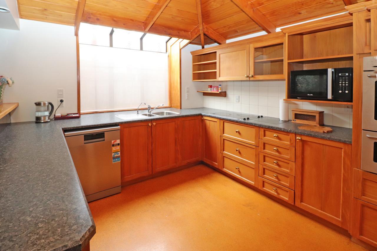 Quiet Family Home In Chedworth Hamilton Esterno foto
